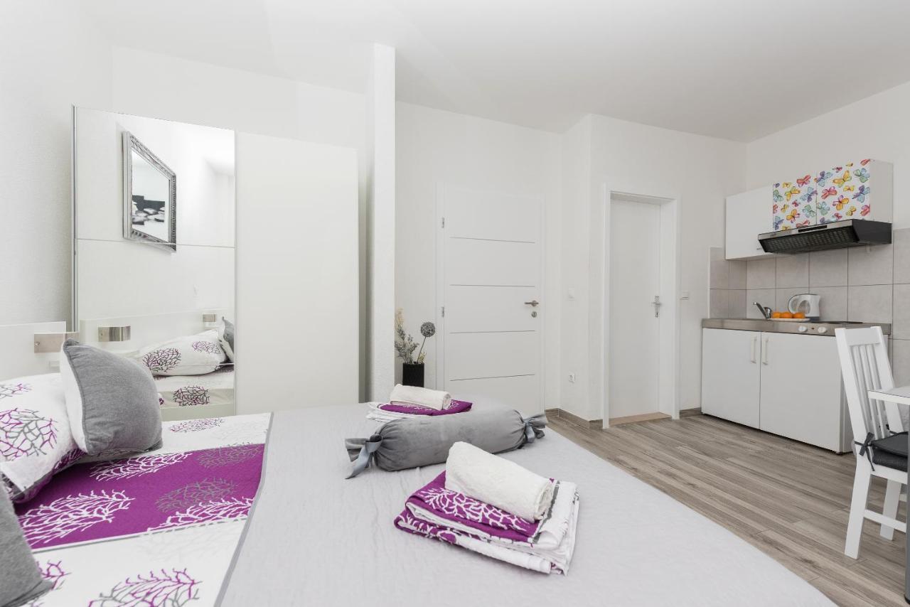 Apartmani Franko Baška Voda Eksteriør bilde