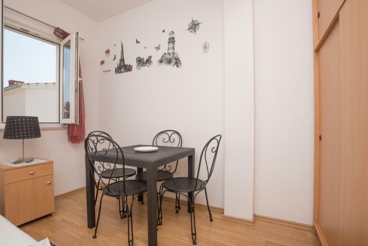 Apartmani Franko Baška Voda Eksteriør bilde